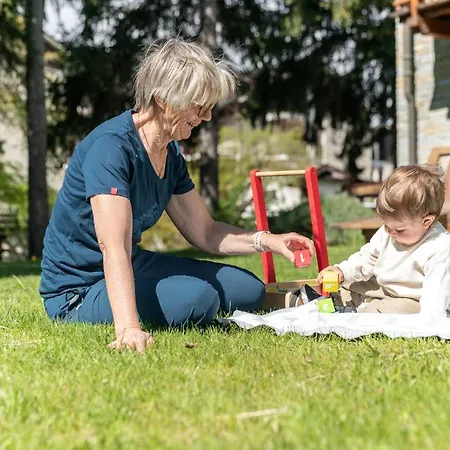 君西艾尼拉农舍住宿 公寓式酒店