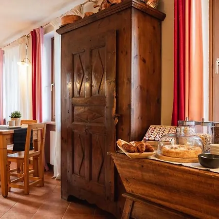 君西艾尼拉农舍住宿