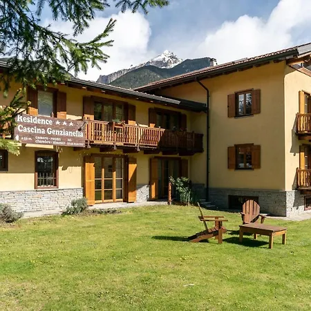 Cascina Genzianella Aparthotel 3*