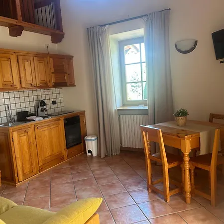 Cascina Genzianella Ξενοδοχείο με διαμερίσματα Oulx