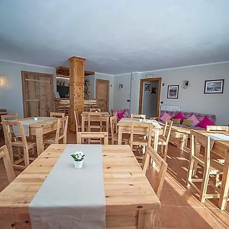 Cascina Genzianella Aparthotel Oulx