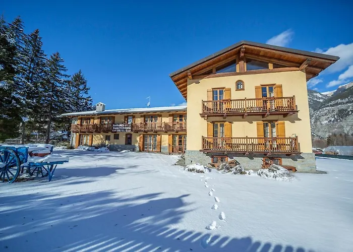 Apart-hotel Cascina Genzianella Oulx