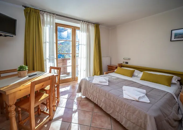 Apart-hotel Cascina Genzianella