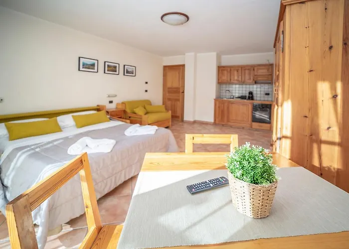 Cascina Genzianella Apart-hotel