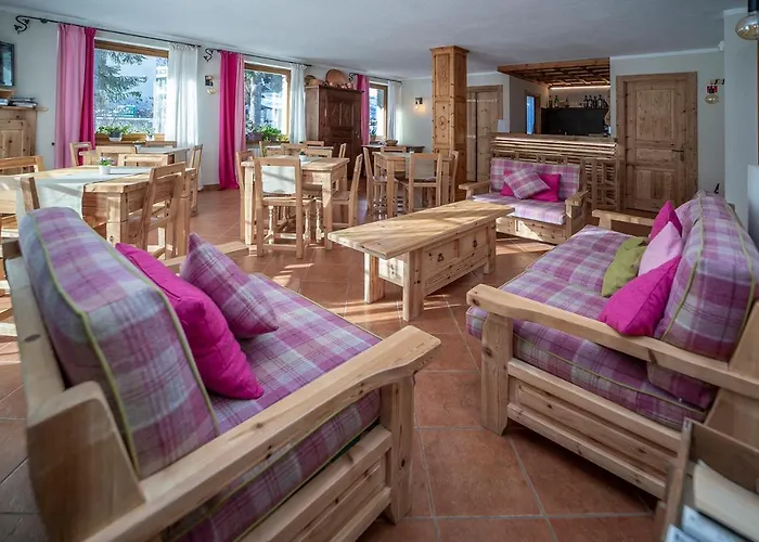 Apart-hotel Cascina Genzianella 3*