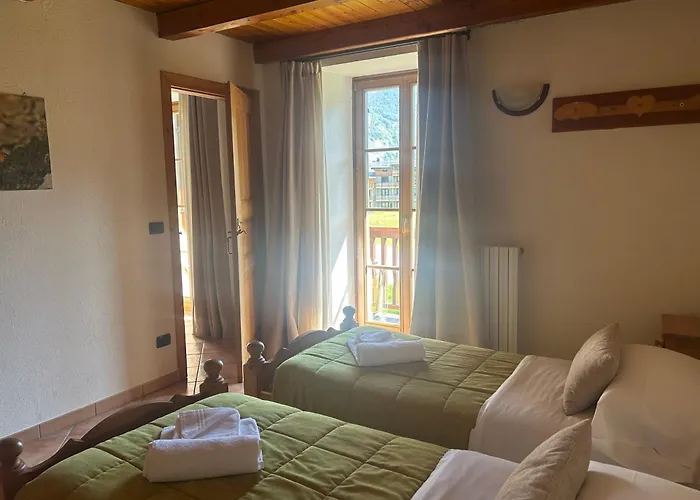 Cascina Genzianella Apart-hotel